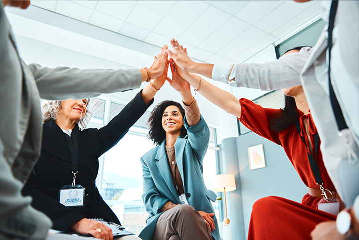 人力资源公司威九国际V9国际分享企业出海进程中的人力资源解决方案